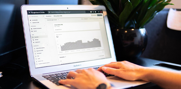 Drive Traffic and Growth with SEO Consultant in Chennai